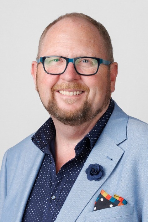 Dan Gordon, Club Patron