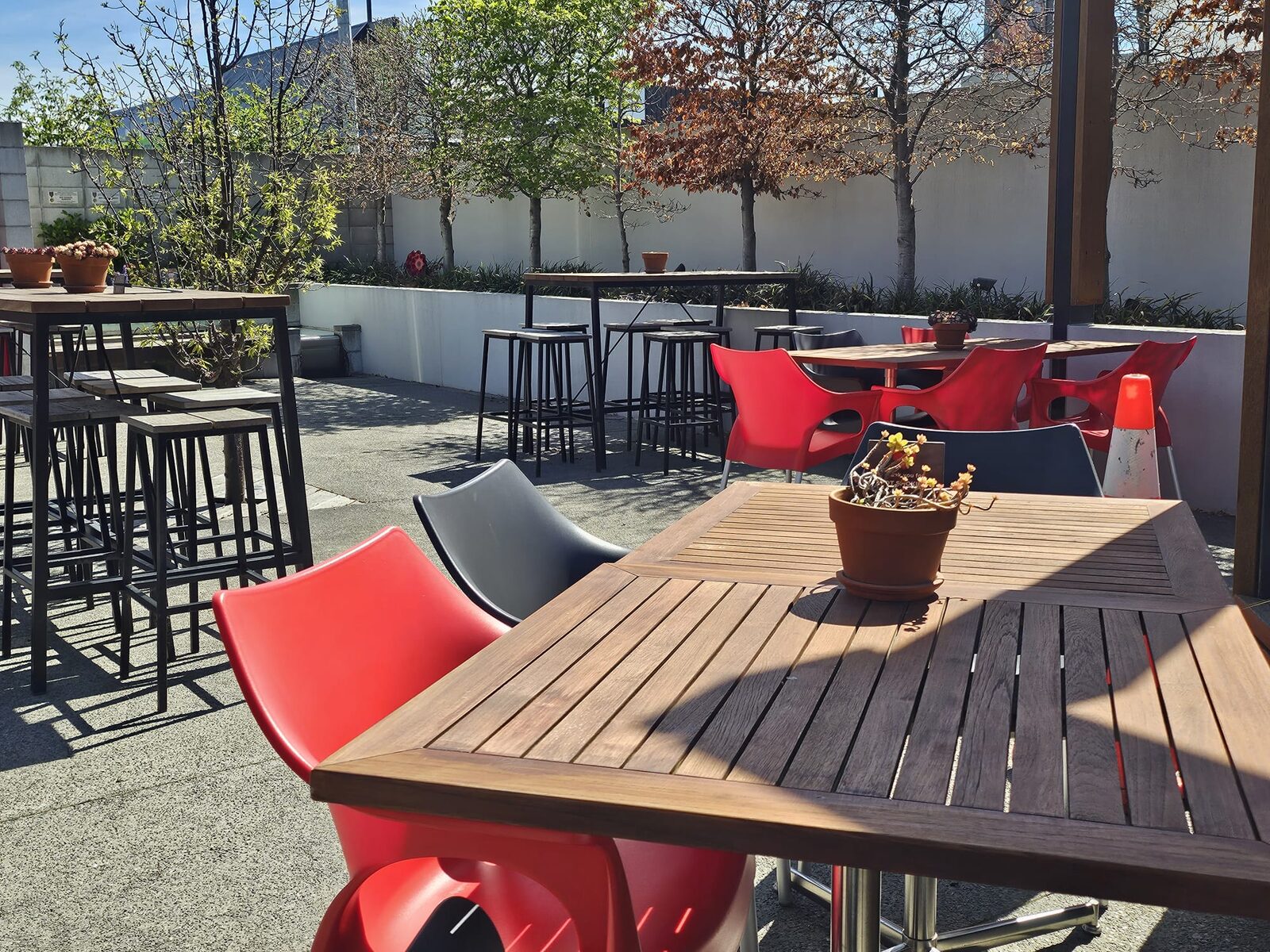 Courtyard outdoor seating